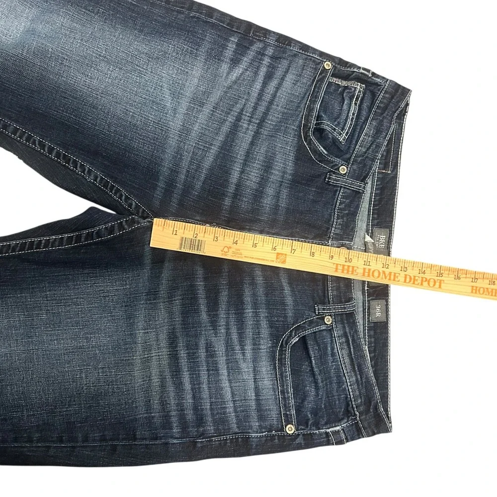 BKE Tyler Straight Leg Jeans Mens 36R‎ Dark Wash Distressed Denim Blue
